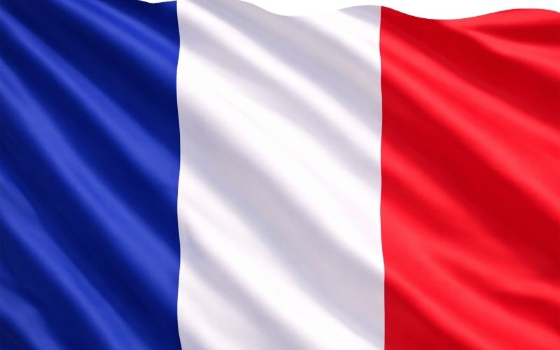 Revenus en France et résidence fiscale Israël